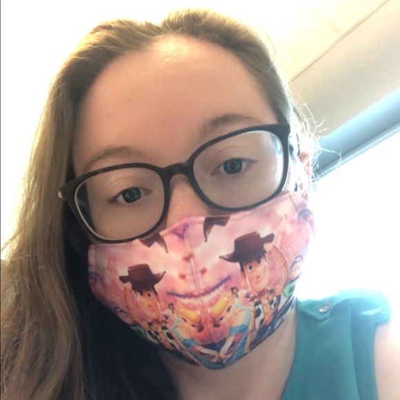 Meet your Posher, Amanda - Picture 1 of 1